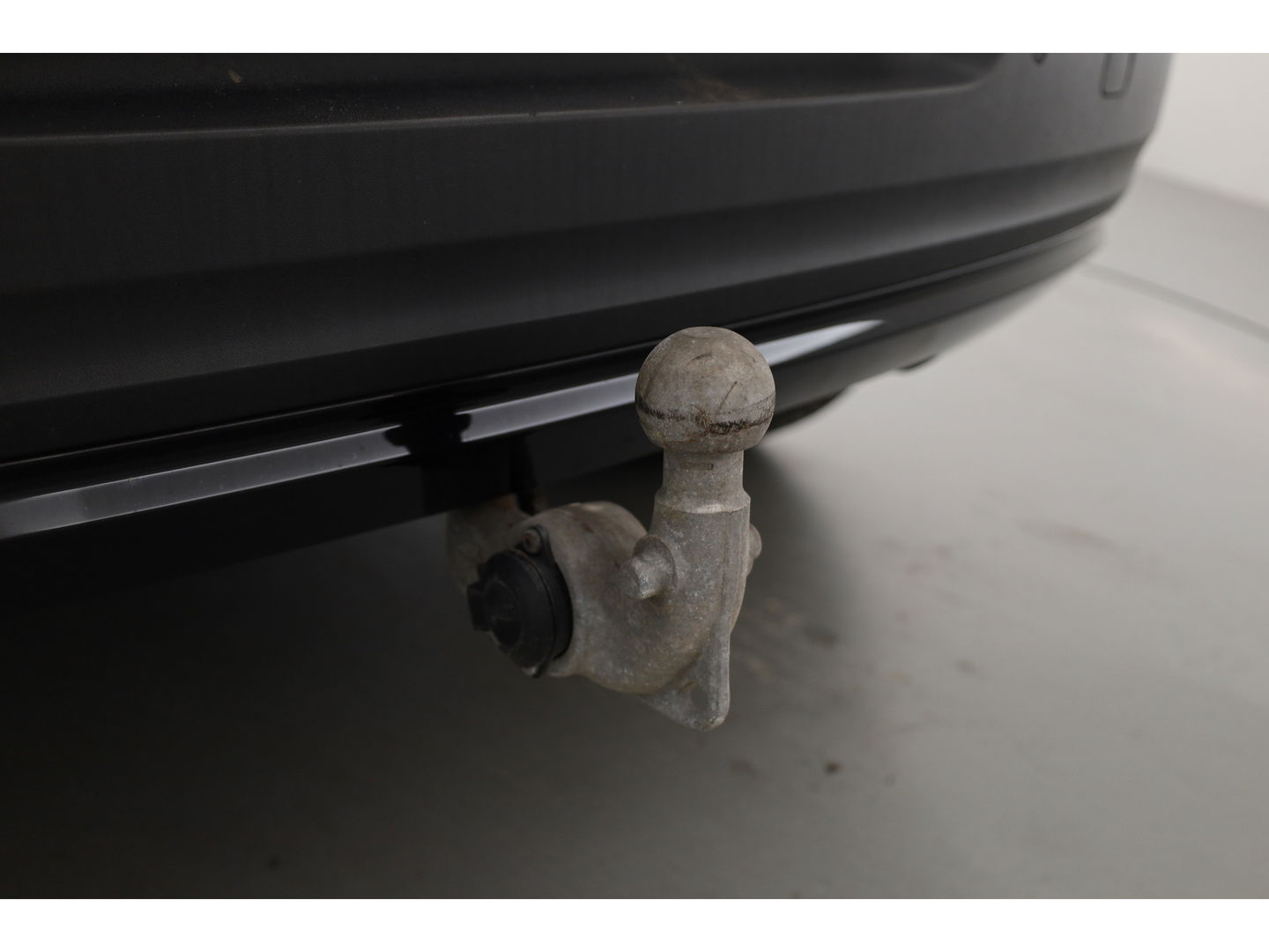 Volvo XC40 1.5 T5 Recharge R-Design | Elek. stoel met mem. | ACC | Blis | Trekhaak | Apple Carplay |
