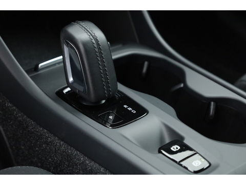 Volvo XC40 1.5 T5 Recharge R-Design | Elek. stoel met mem. | ACC | Blis | Trekhaak | Apple Carplay |