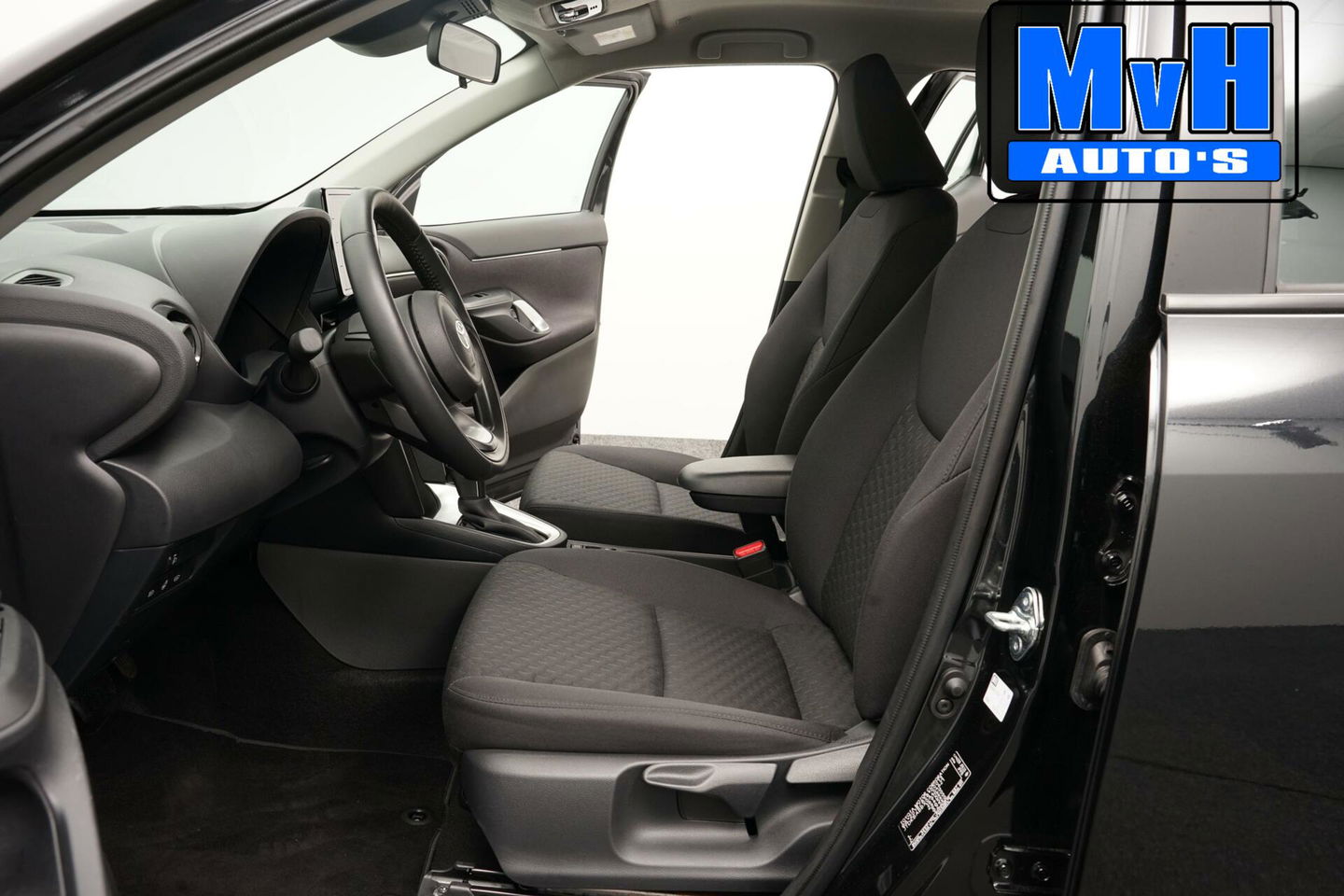 Toyota Yaris Cross 1.5 Hybrid Active|STUUR\STOEL.VERW|CAMERA
