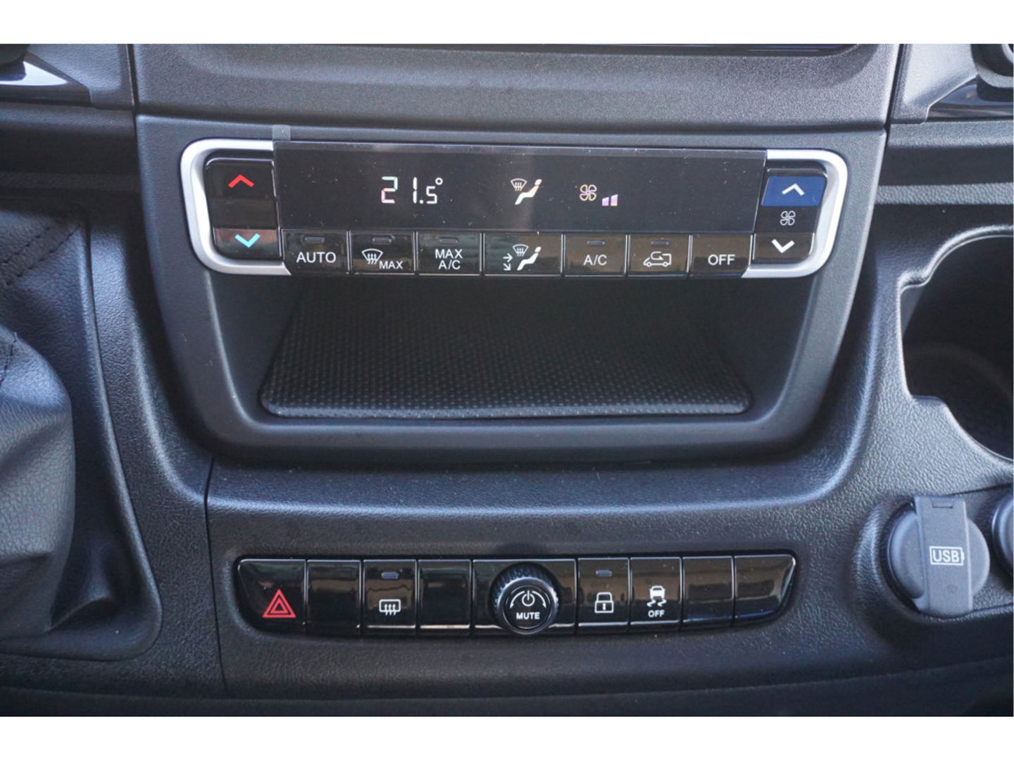 Fiat Ducato 35 Maxi DOKA 140PK L4 Open Laadbak BPM VRIJ Apple CP/Android A, Cruise, Climate!! NR. BB01*