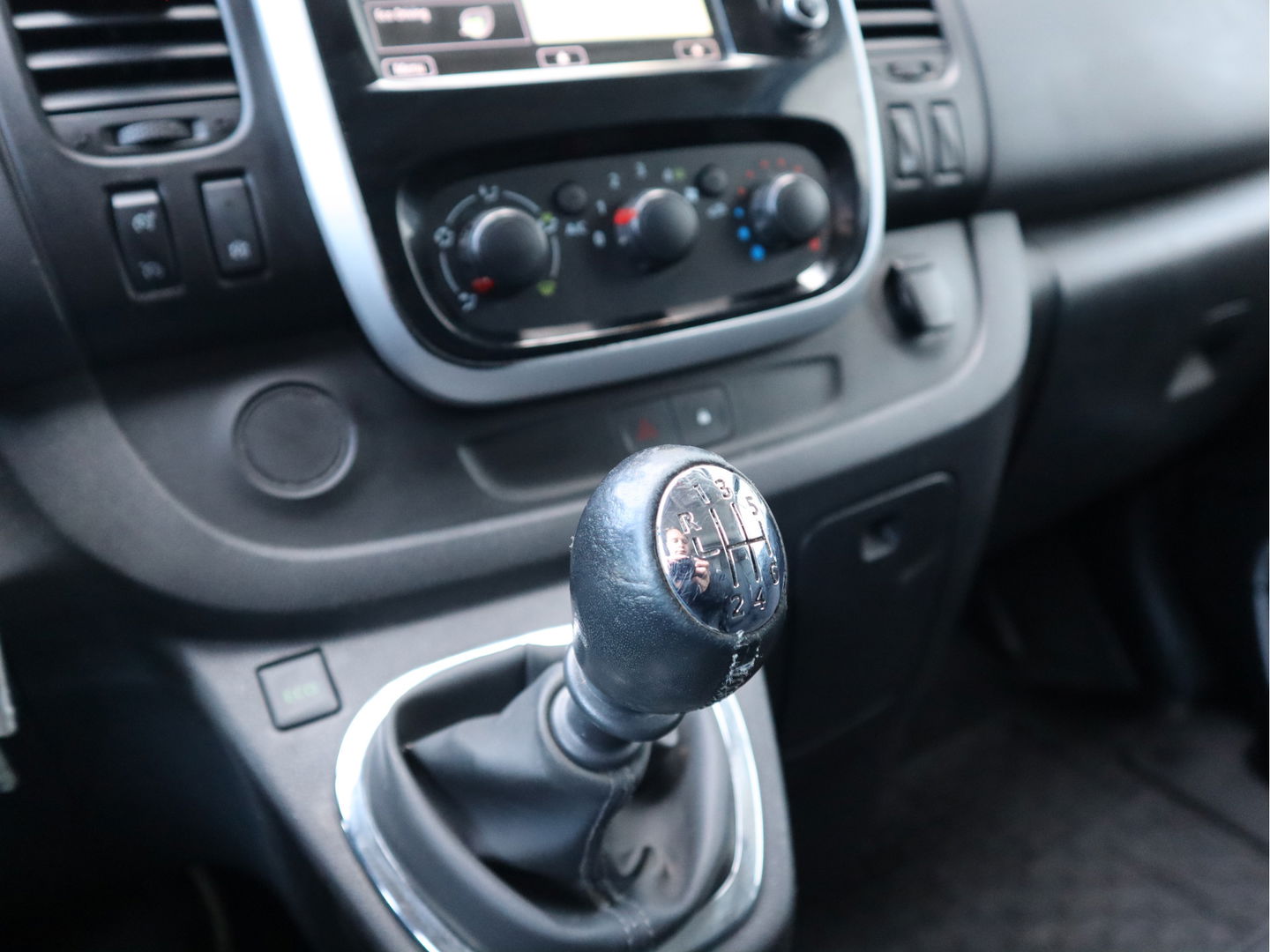 Opel Vivaro 1.6 CDTI 146pk Euro 6 - Imperiaal - Trekhaak - Camera