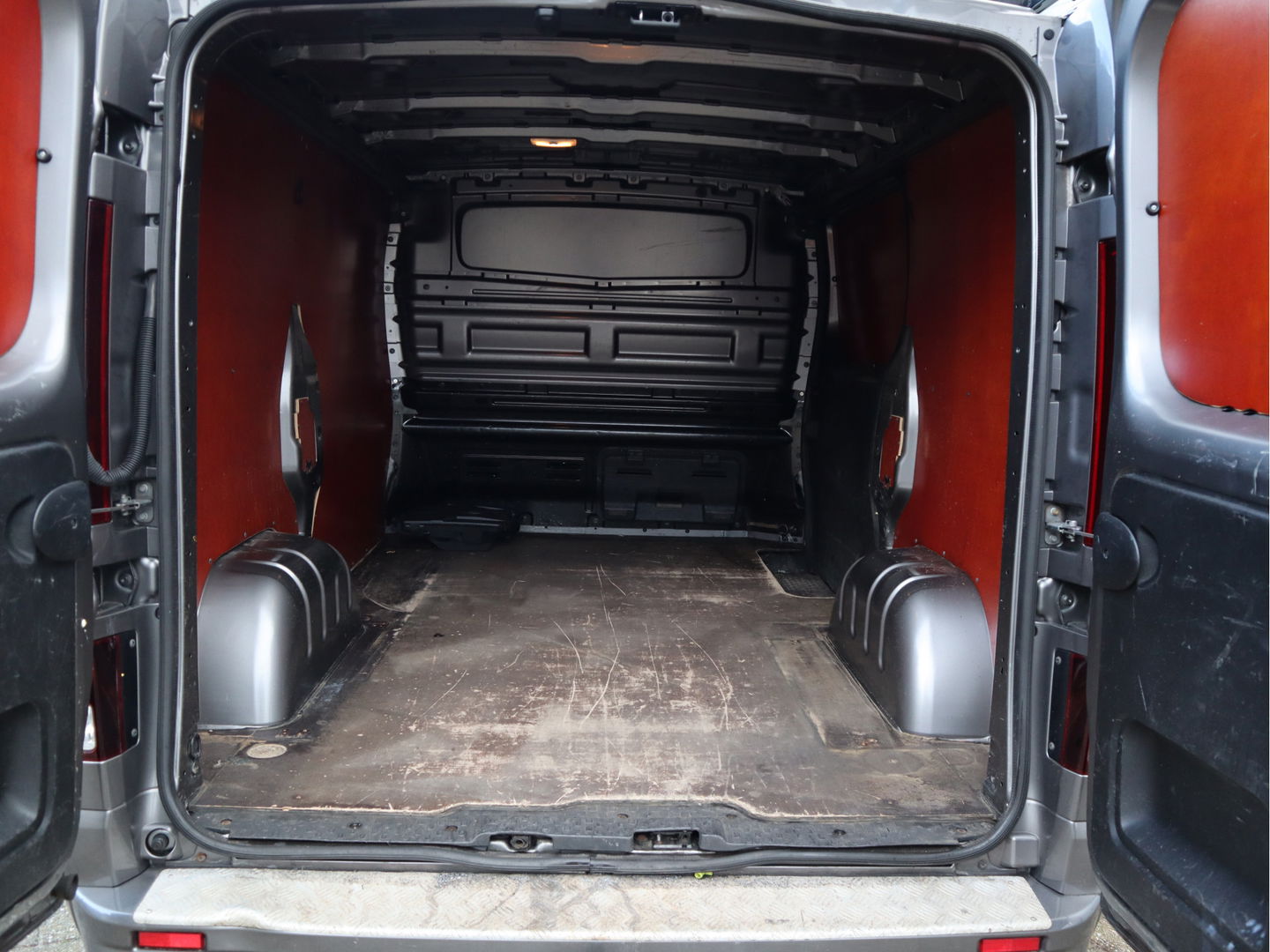 Opel Vivaro 1.6 CDTI 146pk Euro 6 - Imperiaal - Trekhaak - Camera
