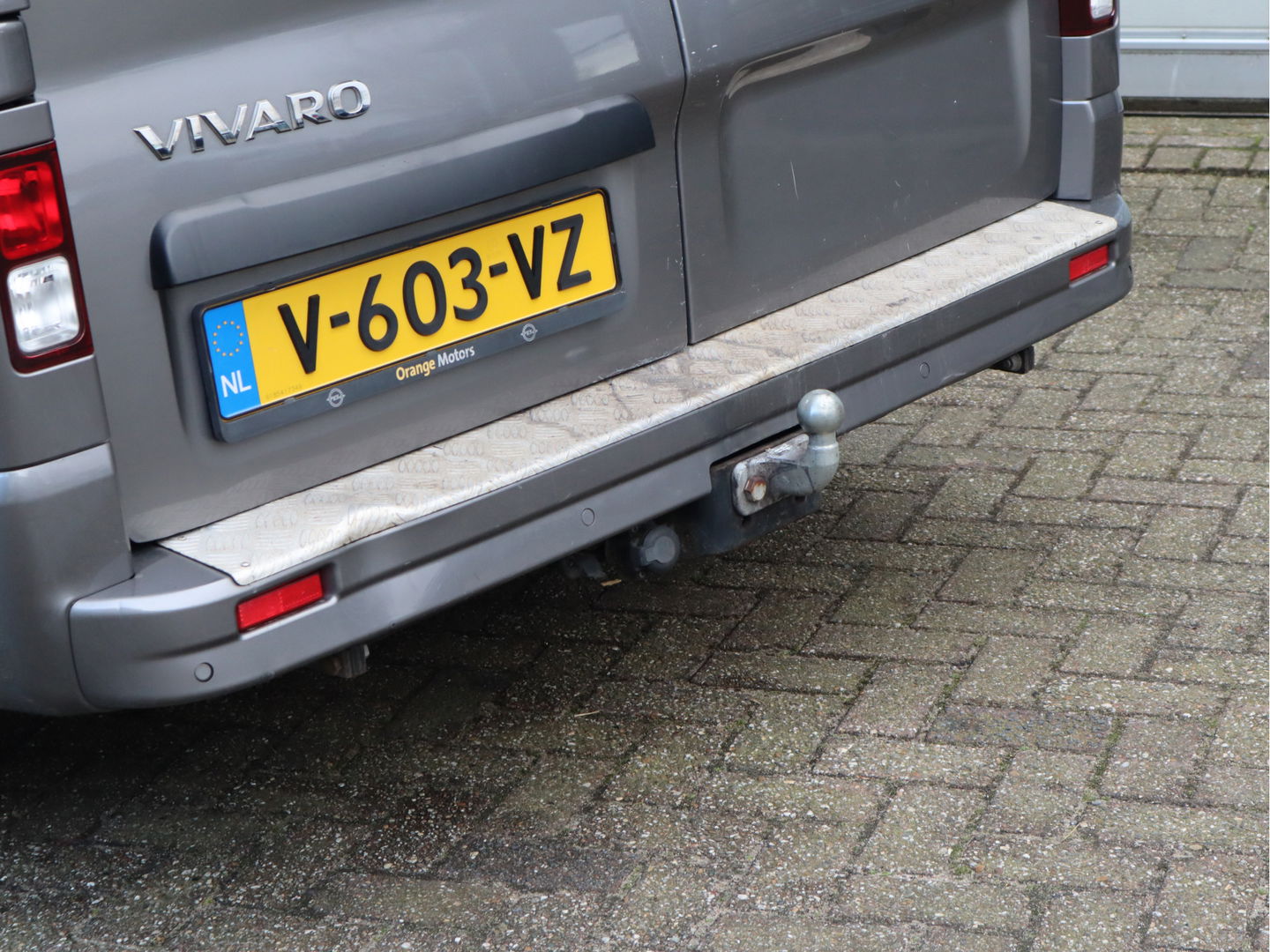 Opel Vivaro 1.6 CDTI 146pk Euro 6 - Imperiaal - Trekhaak - Camera