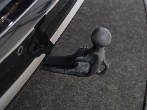 Ford Focus 1.0 EcoBoost Titanium X | Stoel & stuurverwarming | Trekhaak | Adaptive cruise | Camera | Full LED | Carplay | B&O Sound | Digital Cockpit | Keyless | Climate control