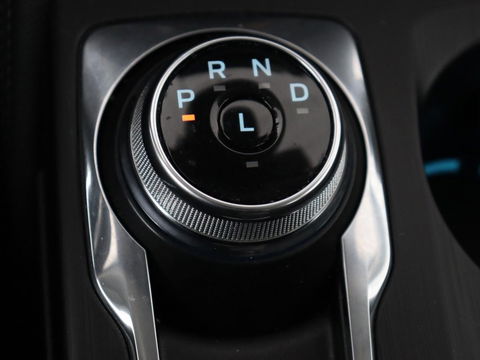 Ford Focus 1.0 EcoBoost Titanium X | Stoel & stuurverwarming | Trekhaak | Adaptive cruise | Camera | Full LED | Carplay | B&O Sound | Digital Cockpit | Keyless | Climate control