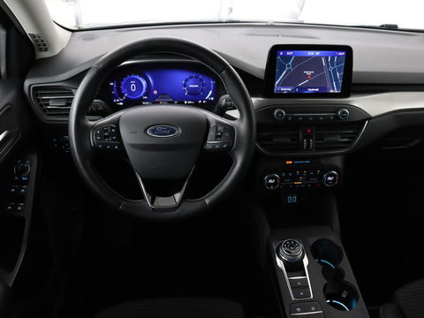 Ford Focus 1.0 EcoBoost Titanium X | Stoel & stuurverwarming | Trekhaak | Adaptive cruise | Camera | Full LED | Carplay | B&O Sound | Digital Cockpit | Keyless | Climate control
