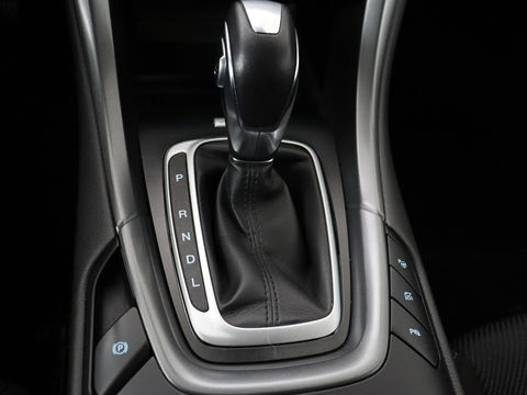 Ford Mondeo 2.0 IVCT HEV Titanium X | Stoelverwarming | Adaptive cruise | Carplay | Camera | Keyless | Memory | Navigatie | Full LED | Park Assist | Verwarmde voorruit