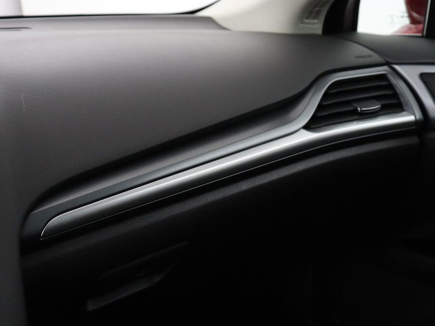 Ford Mondeo 2.0 IVCT HEV Titanium X | Stoelverwarming | Adaptive cruise | Carplay | Camera | Keyless | Memory | Navigatie | Full LED | Park Assist | Verwarmde voorruit
