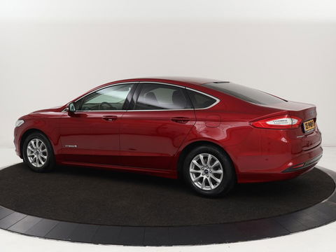 Ford Mondeo 2.0 IVCT HEV Titanium X | Stoelverwarming | Adaptive cruise | Carplay | Camera | Keyless | Memory | Navigatie | Full LED | Park Assist | Verwarmde voorruit