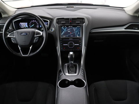 Ford Mondeo 2.0 IVCT HEV Titanium X | Stoelverwarming | Adaptive cruise | Carplay | Camera | Keyless | Memory | Navigatie | Full LED | Park Assist | Verwarmde voorruit