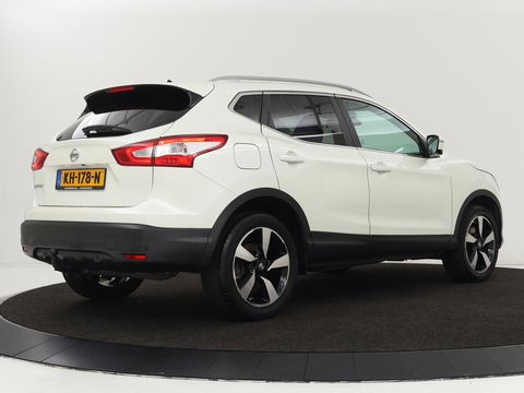 Nissan QASHQAI 1.2 N-Connecta | Panoramadak | Trekhaak | 360 Camera | Navigatie | Bluetooth | Climate control | Cruise control