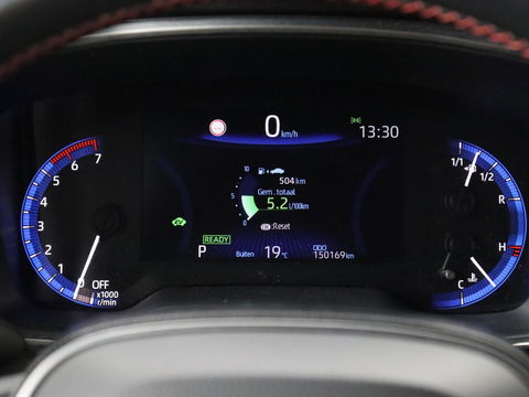 Toyota Corolla 1.8 Hybrid GR-Sport | Trekhaak | Stoelverwarming | Adaptive cruise | Camera | Carplay | Sportstoelen | Full LED | Park Assist | Keyless