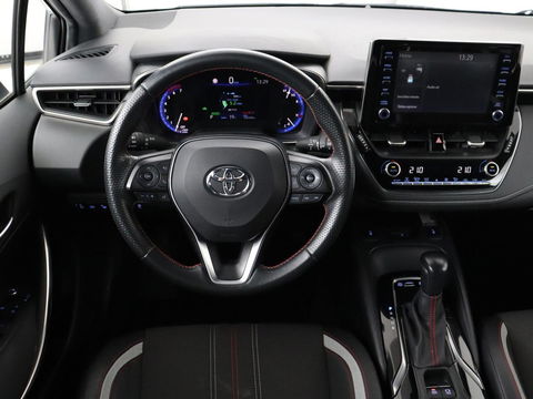 Toyota Corolla 1.8 Hybrid GR-Sport | Trekhaak | Stoelverwarming | Adaptive cruise | Camera | Carplay | Sportstoelen | Full LED | Park Assist | Keyless