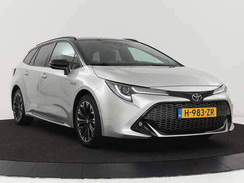 Toyota Corolla 1.8 Hybrid GR-Sport | Trekhaak | Stoelverwarming | Adaptive cruise | Camera | Carplay | Sportstoelen | Full LED | Park Assist | Keyless