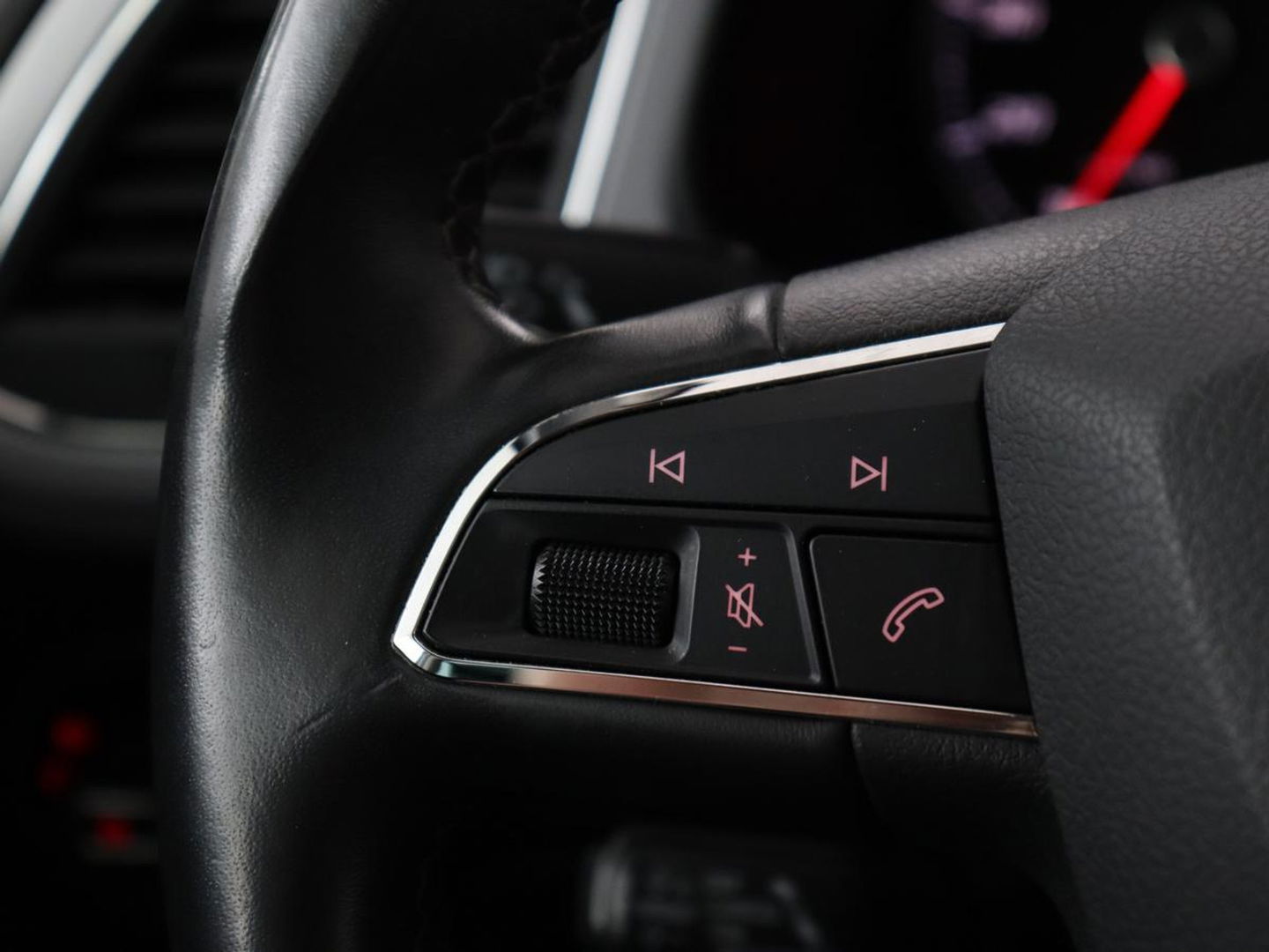 SEAT Leon 1.0 TSI Style Intens | Carplay | Navigatie | Climate control | Keyless | Cruise control | Bluetooth | Parkeerhulp