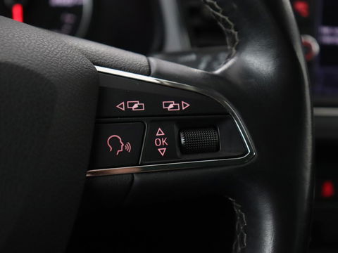 SEAT Leon 1.0 TSI Style Intens | Carplay | Navigatie | Climate control | Keyless | Cruise control | Bluetooth | Parkeerhulp