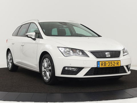 SEAT Leon 1.0 TSI Style Intens | Carplay | Navigatie | Climate control | Keyless | Cruise control | Bluetooth | Parkeerhulp