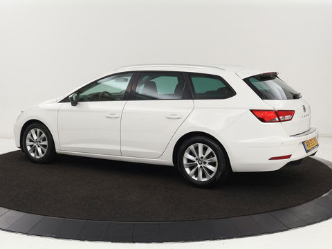 SEAT Leon 1.0 TSI Style Intens | Carplay | Navigatie | Climate control | Keyless | Cruise control | Bluetooth | Parkeerhulp