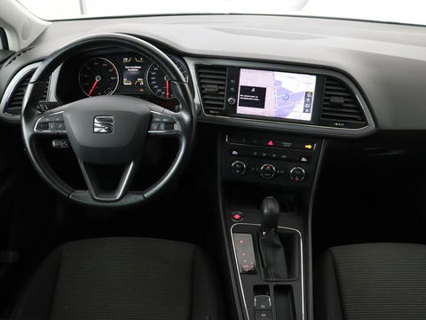 SEAT Leon 1.0 TSI Style Intens | Carplay | Navigatie | Climate control | Keyless | Cruise control | Bluetooth | Parkeerhulp