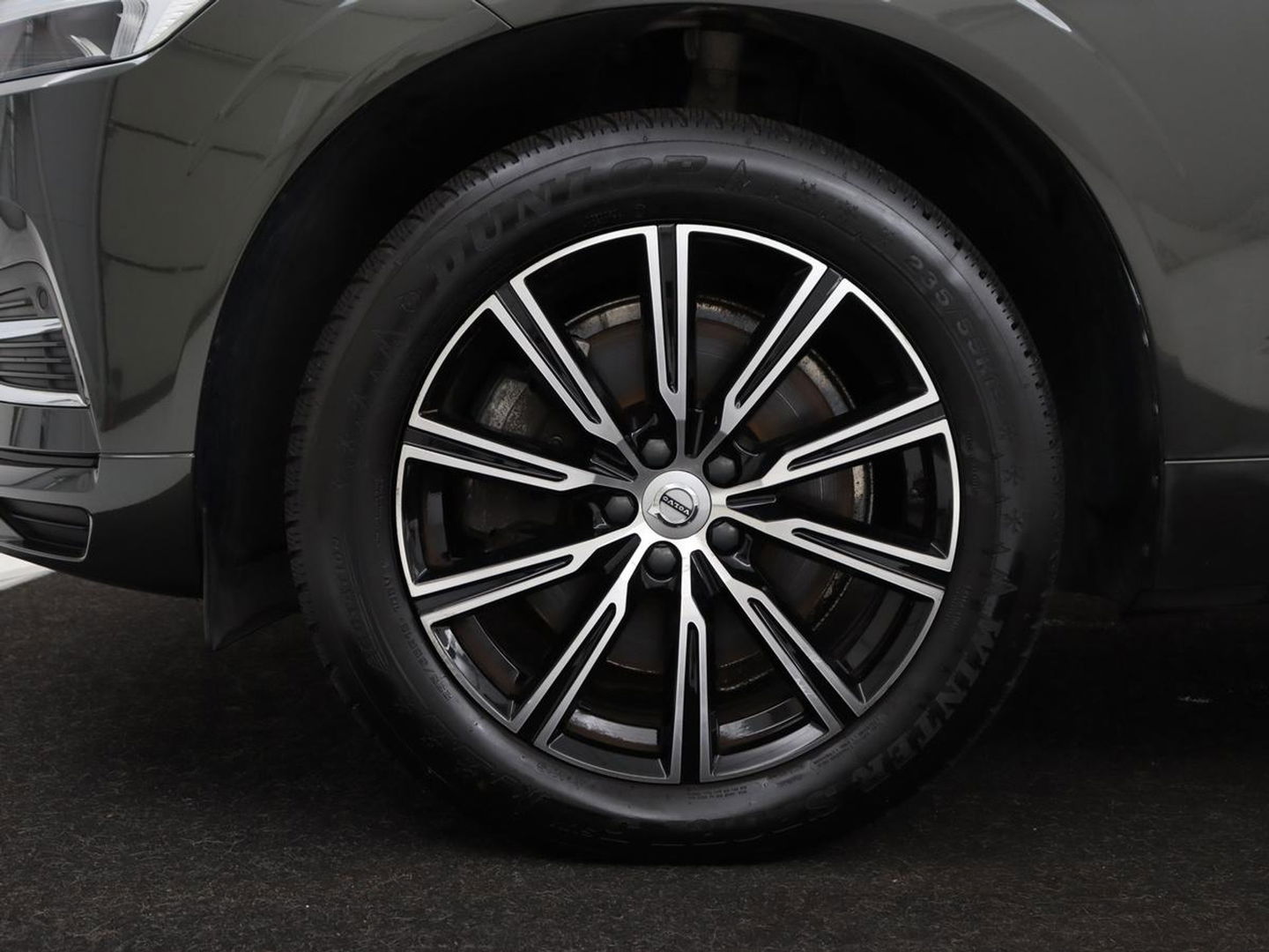 Volvo XC60 2.0 T8 Twin Engine AWD Inscription | Panoramadak | Trekhaak | Leder | Camera | Carplay | Navigatie | Full LED | Climate control