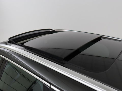 Volvo XC60 2.0 T8 Twin Engine AWD Inscription | Panoramadak | Trekhaak | Leder | Camera | Carplay | Navigatie | Full LED | Climate control