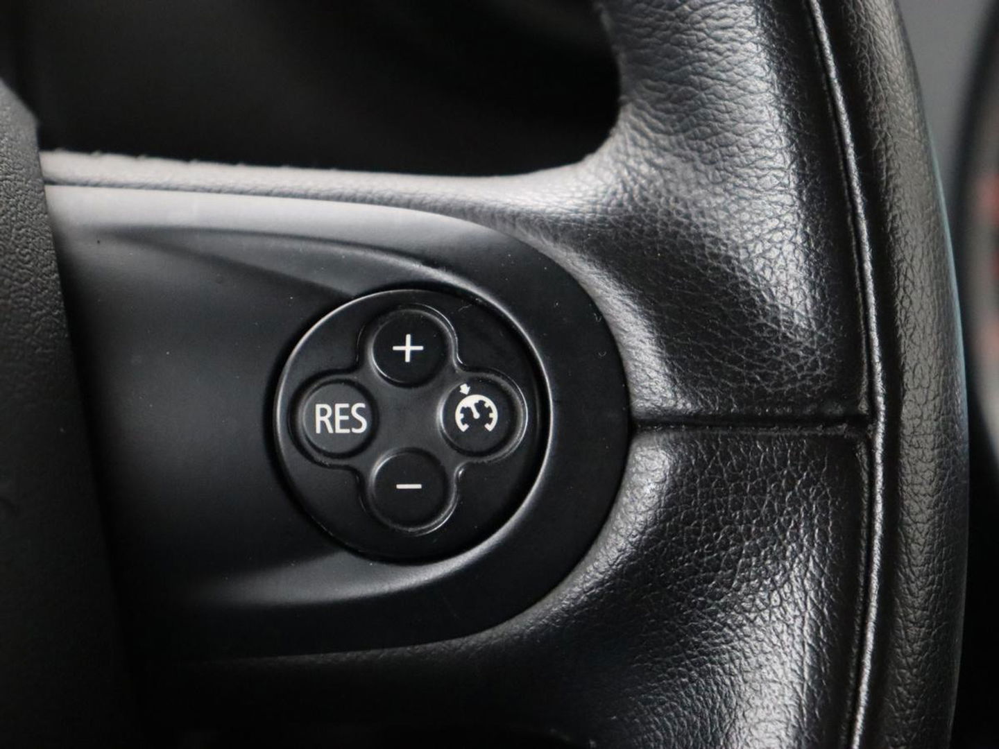 MINI Countryman 1.6 One Knockout Edition | Trekhaak | Xenon | Navigatie | Bluetooth | Climate control | Cruise control | Parkeerhulp
