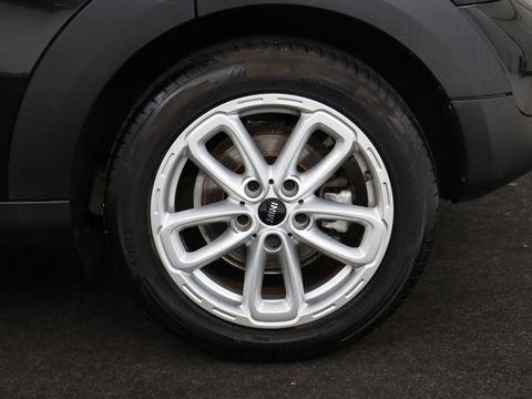 MINI Countryman 1.6 One Knockout Edition | Trekhaak | Xenon | Navigatie | Bluetooth | Climate control | Cruise control | Parkeerhulp