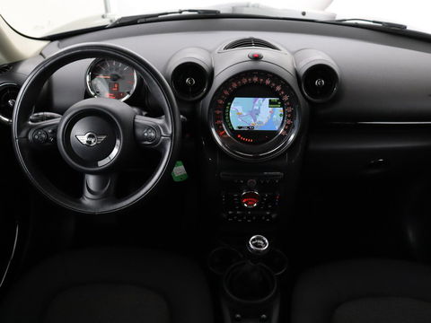 MINI Countryman 1.6 One Knockout Edition | Trekhaak | Xenon | Navigatie | Bluetooth | Climate control | Cruise control | Parkeerhulp
