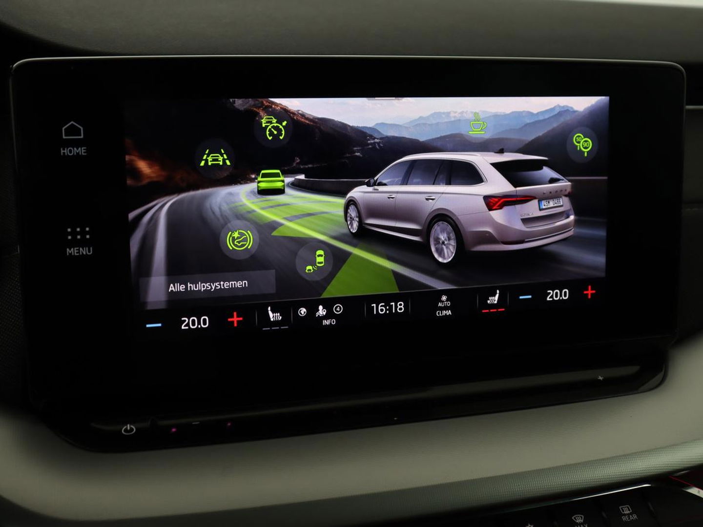 Škoda Octavia 1.4 TSI iV Business Edition Plus | Head-Up | Camera | Stoelverwarming | Side Assist | Achterbankverwarming | Carplay | Keyless | Elektrische voorstoelen | Memory | Sfeerverlichting | Navigatie | PHEV