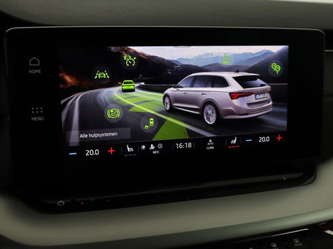 Škoda Octavia 1.4 TSI iV Business Edition Plus | Head-Up | Camera | Stoelverwarming | Side Assist | Achterbankverwarming | Carplay | Keyless | Elektrische voorstoelen | Memory | Sfeerverlichting | Navigatie | PHEV
