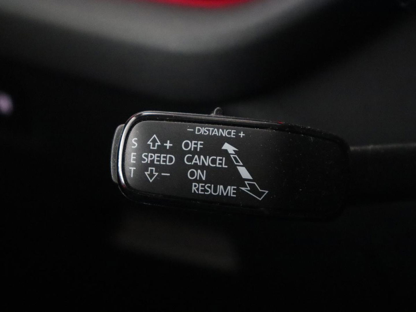 Škoda Octavia 1.4 TSI iV Business Edition Plus | Head-Up | Camera | Stoelverwarming | Side Assist | Achterbankverwarming | Carplay | Keyless | Elektrische voorstoelen | Memory | Sfeerverlichting | Navigatie | PHEV