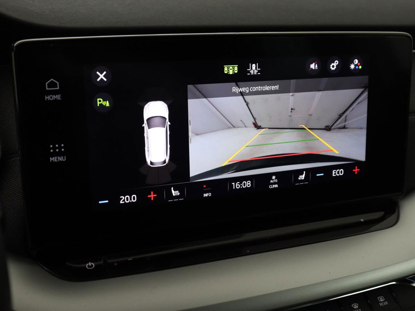 Škoda Octavia 1.4 TSI iV Business Edition Plus | Head-Up | Camera | Stoelverwarming | Side Assist | Achterbankverwarming | Carplay | Keyless | Elektrische voorstoelen | Memory | Sfeerverlichting | Navigatie | PHEV