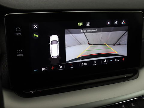 Škoda Octavia 1.4 TSI iV Business Edition Plus | Head-Up | Camera | Stoelverwarming | Side Assist | Achterbankverwarming | Carplay | Keyless | Elektrische voorstoelen | Memory | Sfeerverlichting | Navigatie | PHEV
