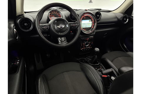 MINI Countryman 1.6 One Pano Clima Cruise LED Navi PDC 17"LMV