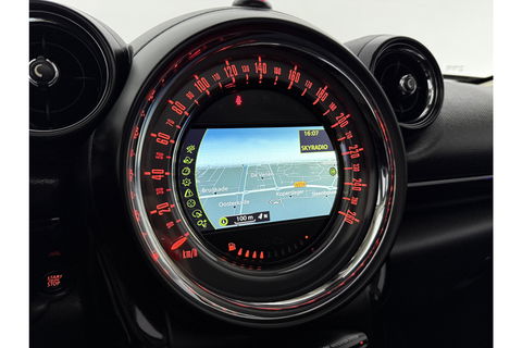 MINI Countryman 1.6 One Pano Clima Cruise LED Navi PDC 17"LMV