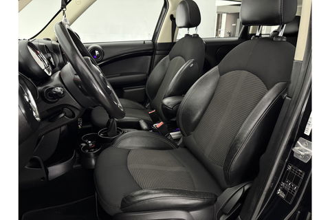 MINI Countryman 1.6 One Pano Clima Cruise LED Navi PDC 17"LMV