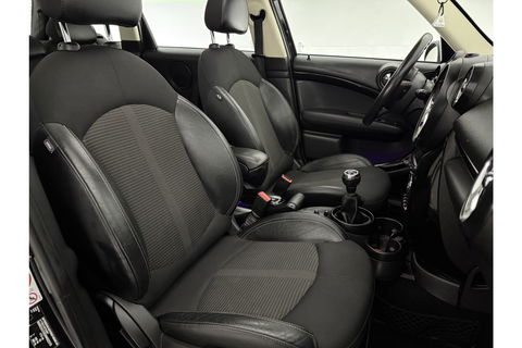 MINI Countryman 1.6 One Pano Clima Cruise LED Navi PDC 17"LMV