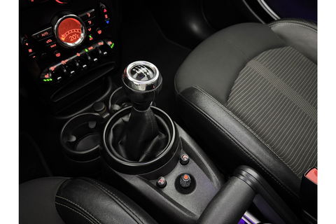 MINI Countryman 1.6 One Pano Clima Cruise LED Navi PDC 17"LMV
