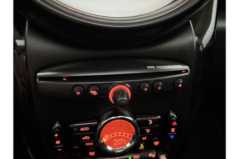 MINI Countryman 1.6 One Pano Clima Cruise LED Navi PDC 17"LMV