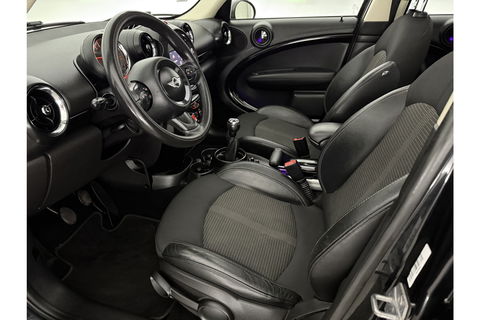 MINI Countryman 1.6 One Pano Clima Cruise LED Navi PDC 17"LMV