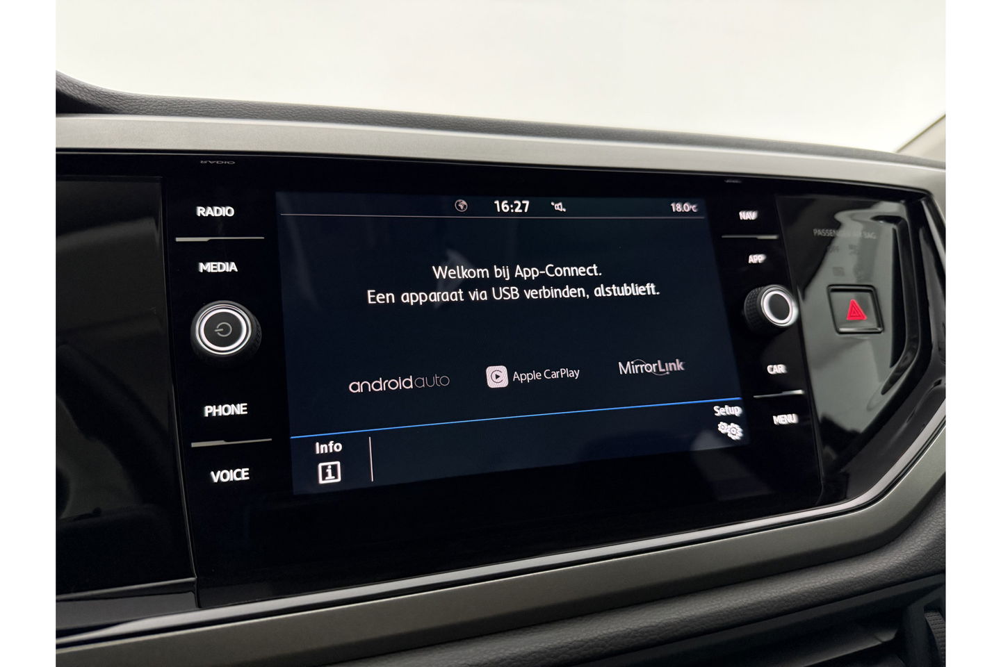Volkswagen Polo 1.0 TSI Clima Cruise Carplay LED Navi PDC