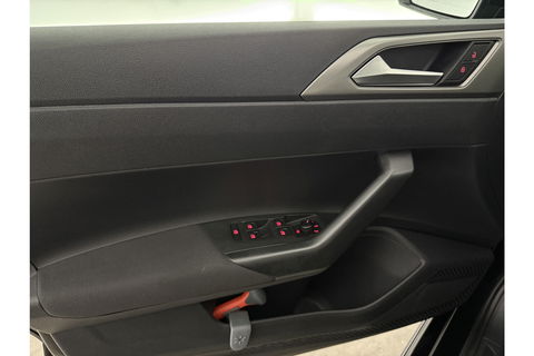 Volkswagen Polo 1.0 TSI Clima Cruise Carplay LED Navi PDC