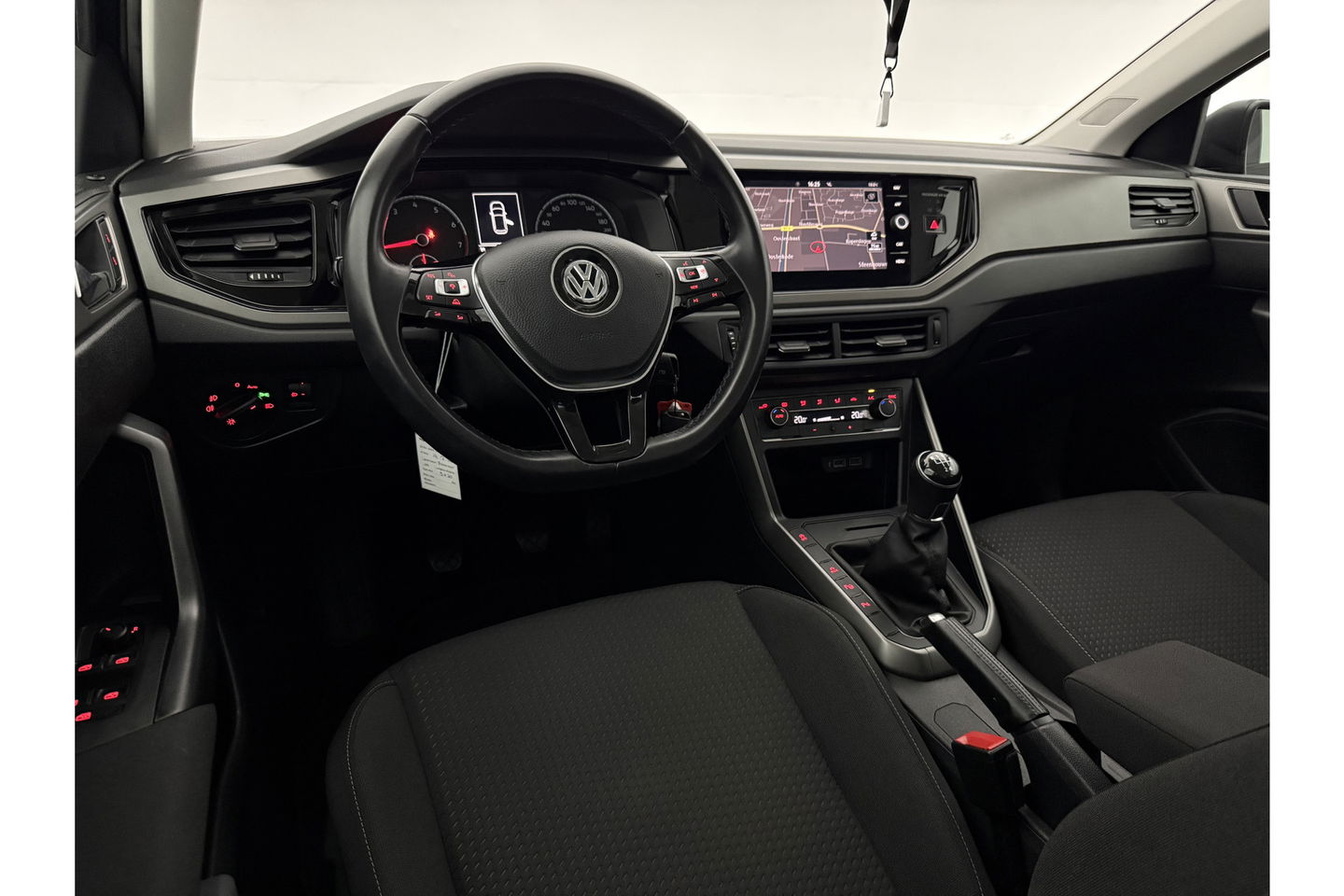 Volkswagen Polo 1.0 TSI Clima Cruise Carplay LED Navi PDC