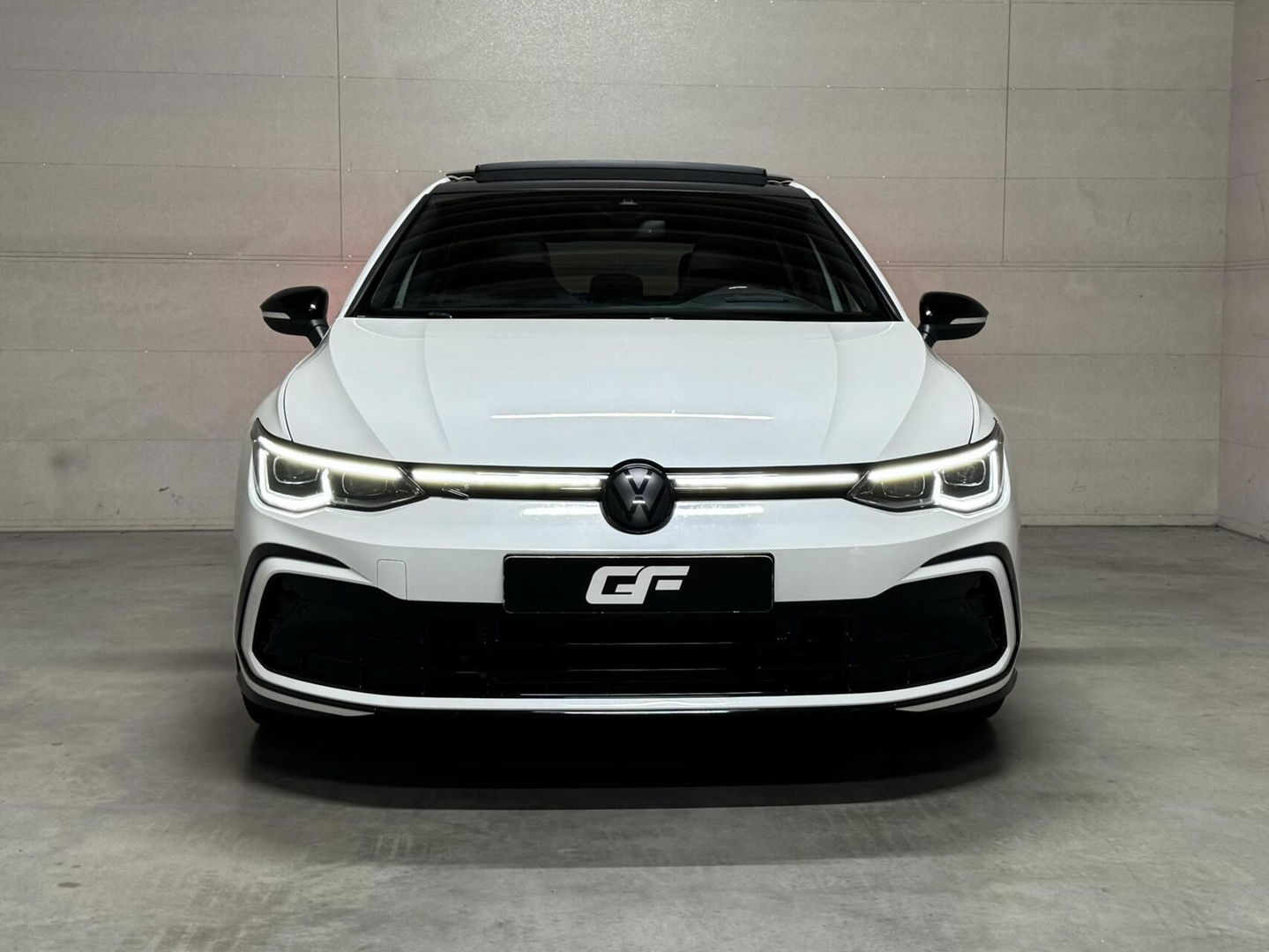 Volkswagen Golf 1.5 eTSI R-Line Pano H/K Akrapovič Sfeer HUD CarPlay