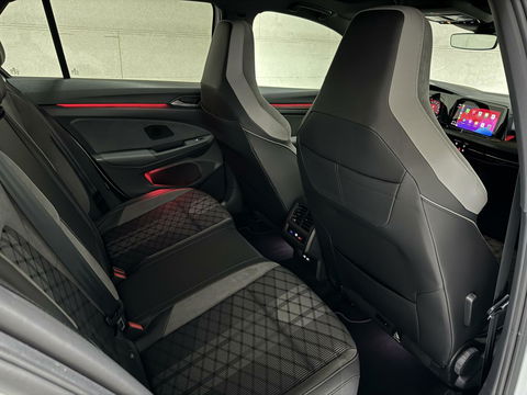 Volkswagen Golf 1.5 eTSI R-Line Pano H/K Akrapovič Sfeer HUD CarPlay