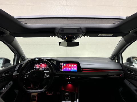 Volkswagen Golf 1.5 eTSI R-Line Pano H/K Akrapovič Sfeer HUD CarPlay
