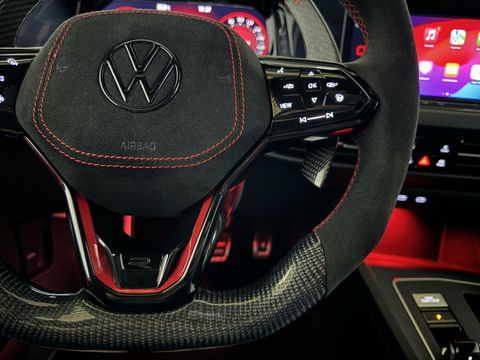 Volkswagen Golf 1.5 eTSI R-Line Pano H/K Akrapovič Sfeer HUD CarPlay