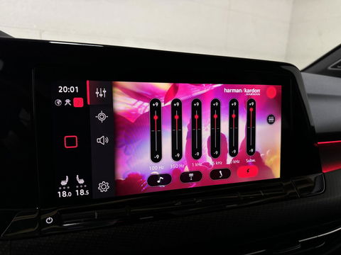 Volkswagen Golf 1.5 eTSI R-Line Pano H/K Akrapovič Sfeer HUD CarPlay