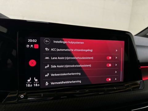 Volkswagen Golf 1.5 eTSI R-Line Pano H/K Akrapovič Sfeer HUD CarPlay