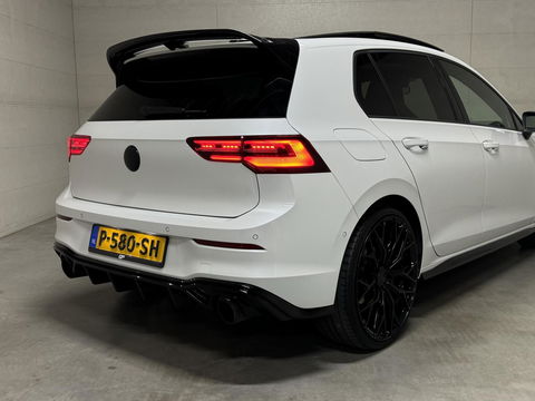 Volkswagen Golf 1.5 eTSI R-Line Pano H/K Akrapovič Sfeer HUD CarPlay